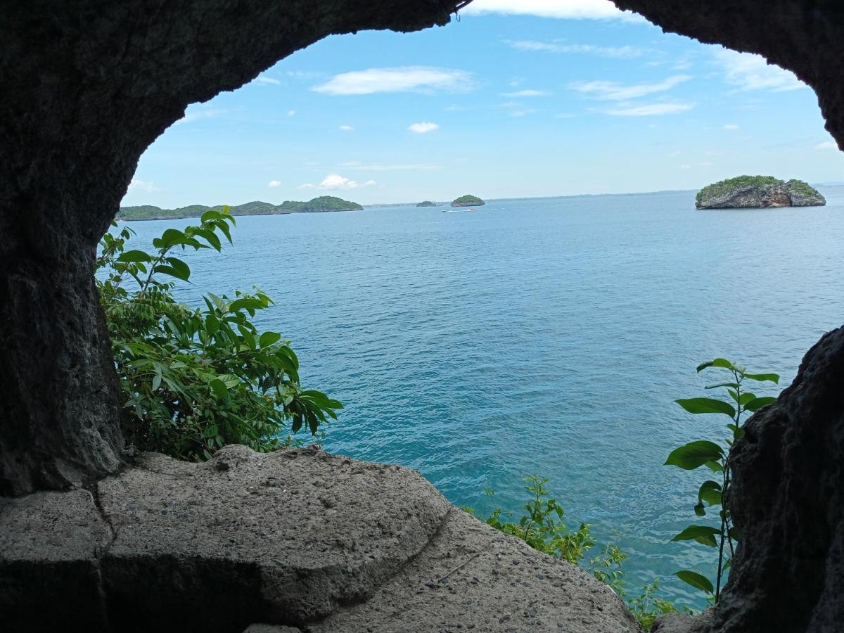 Bed and Breakfast Carribean Transient House Lucap Exterior foto
