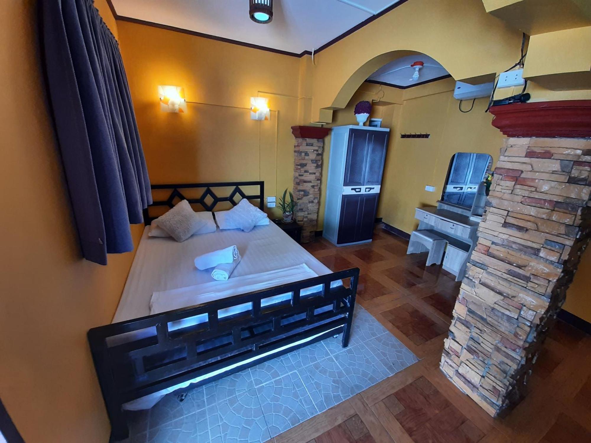 Bed and Breakfast Carribean Transient House Lucap Habitación foto